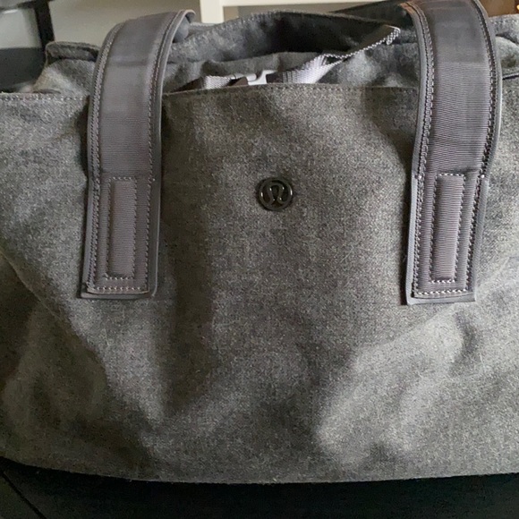 lululemon athletica Handbags - Like wool weekender bag